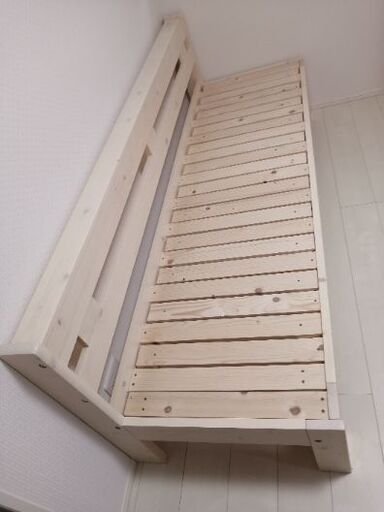 ソファーベッド　伸長　収縮　天然木