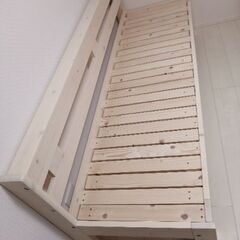 ソファーベッド　伸長　収縮　天然木