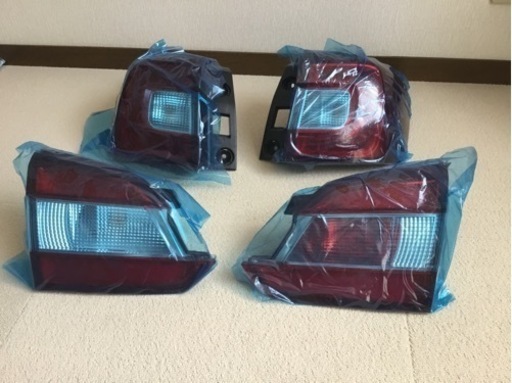 レヴォーグ(VM4) 純正リアライト