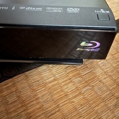 シャープ BD-HDS43　 HDD/DVD/ブルーレイ/ レコーダー 　リモコン　 B-CASカード付の画像