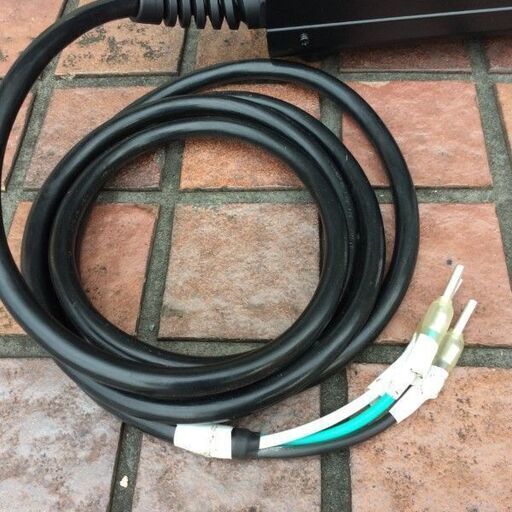 育良精機 ISK-LS250S インバーターアーク溶接機 200V 中古美品【市川行徳店】【店頭取引限定】【中古】管理番号：IT632