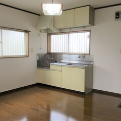 【事務所での利用可！登記もOK】【最短3日で入居可！】【駐車場付...