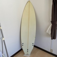 ショートサーフボード 中古 割れありの画像