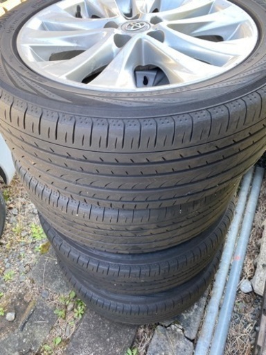 ２０系アルファードに１８インチ夏タイヤ 2020年製 235/50R18 Blue Earth