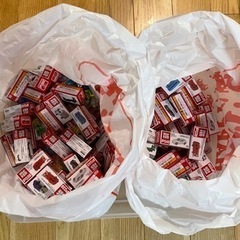 ポケットトミカ　つかみ取り