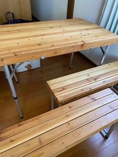 キャプテンスタッグ　キャンピングテーブル