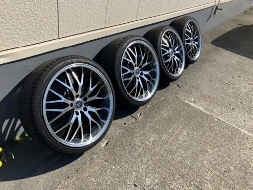 マルチフォルケッタ19インチホイール