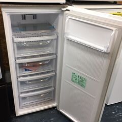 三菱ノンフロン冷凍庫 MF-U12G-W 2022製　ホワイト C1334 三菱ノンフロン冷凍庫 MF-U12G-W 2022製 ホワイト C1334 三菱電機 MF