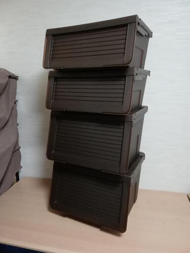 フラップ扉 重なる収納ケース