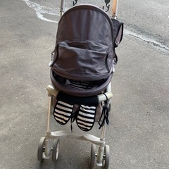 ベビーカーの画像