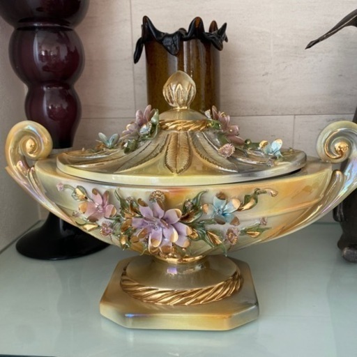 イタリア製　陶器置物