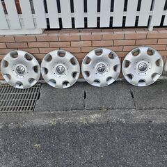 VW純正ホイールキャップ４枚セット