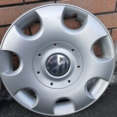 VW純正ホイールキャップ４枚セットの画像