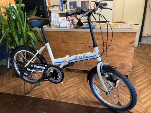 【ライト付き】6段変速　20インチ折りたたみ自転車　オフホワイト