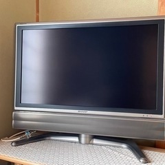 SHARP AQUOS 32型　