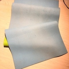 ヨガマットの画像