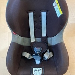 チャイルドシート　ピピデビュー　