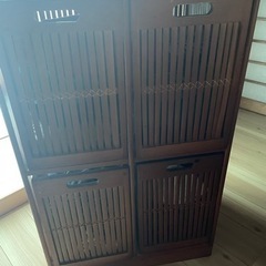 引き取り先決まりました。アジアン風な棚その2