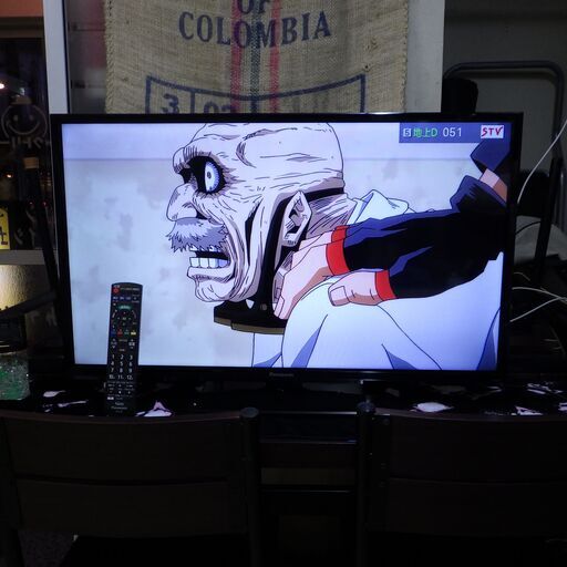 格安！安心の一カ月動作保証♪　2017年製　パナソニック Panasonic TH-32E300 [32V型 ビエラ 地上・BS・110度CS デジタルハイビジョン液晶テレビ]　店舗受け渡し可能