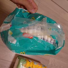 パンパースおむつ　ビッグXLサイズ&とれっぴー33枚入り　9〜15kg×2の画像