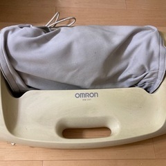 OMRON フットマッサージ　 HM231