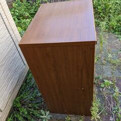 「取引完了」無料でキャビネットを差し上げますの画像