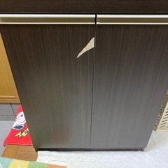 ニトリの食器棚の画像