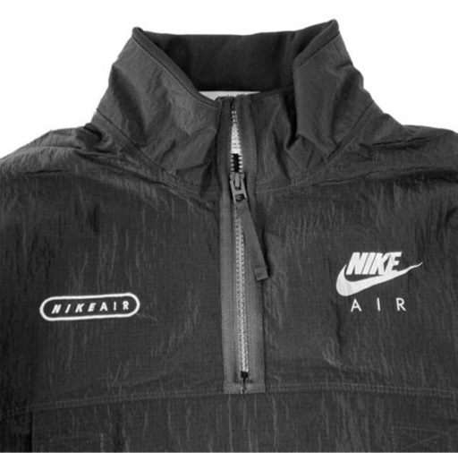 【完売品】NIKE ナイロンジャケット　ウインドブレーカー