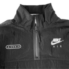 【完売品】NIKE ナイロンジャケット　ウインドブレーカーの画像