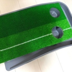 (お取引き中) 中古ゴルフパターマット 練習用具の画像