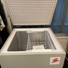 冷凍庫　取りに来ていただける方