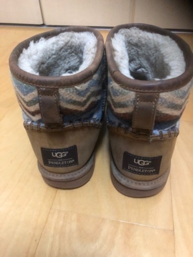 UGGメンズブーツ