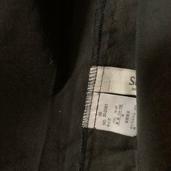 【今週100円】【一掃セール】【新品購入数回のみ】『7分丈？ブラック♡長めブラウス』の画像
