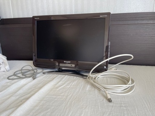 SHARP AQUOS デジタルハイビジョン　20インチ★値下げしました