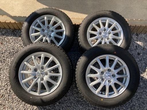 セレナスタッドレスタイヤ・アルミホイール4本セット