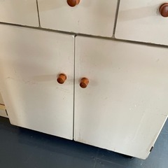 差し上げます　キッチン家具の画像