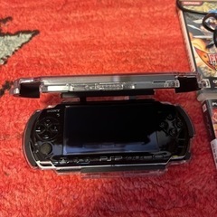 PSP 3000とカセット　ソフト5本セットの画像
