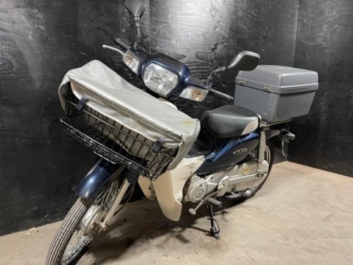 買取強化中！！★お支払い総額7.8万円★ ホンダ スーパーカブ50 AA04 フロントカゴ！リアボックス付き！ 低燃費！！カスタムベースにも！関東圏内即日配送可能です！