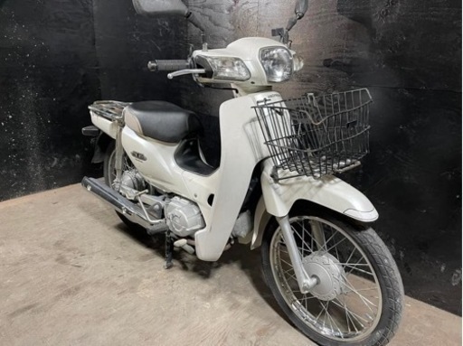 買取強化中！！★お支払い総額14.8万円★ ホンダ スーパーカブ110 JA10 高年式！ グリップヒーター付き！ フロントカゴ！通勤通学に！関東圏内即日配送可能です！