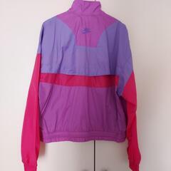 ナイキ ナイロンパーカーの画像