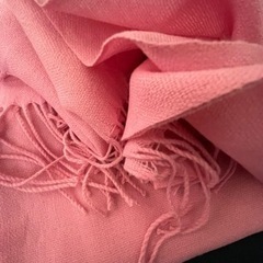 ストール　ピンク　薄地　新品の画像