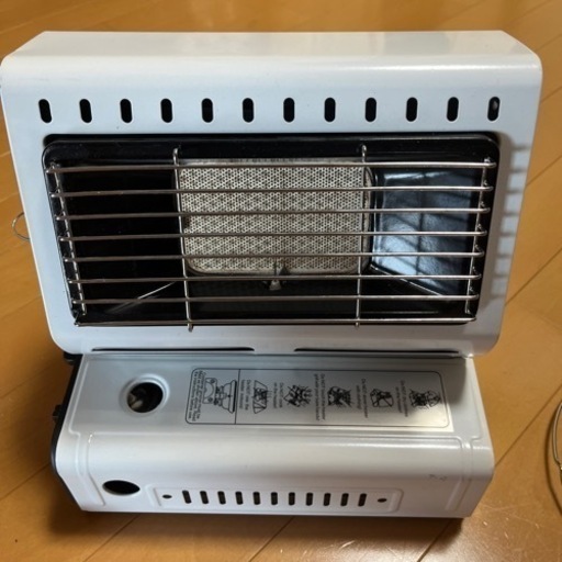 ポータブルガスヒーター ガスストーブ新品未使用
