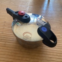 圧力鍋の画像