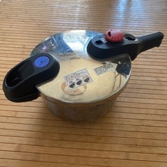 圧力鍋の画像