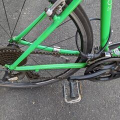 自転車　クロスバイクの画像