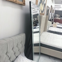 展示品現品！自立式大型ミラー🌸きらきらがかわいい✨幅60cm、90cmがあります🎶の画像