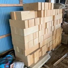 耐火レンガ 売ります