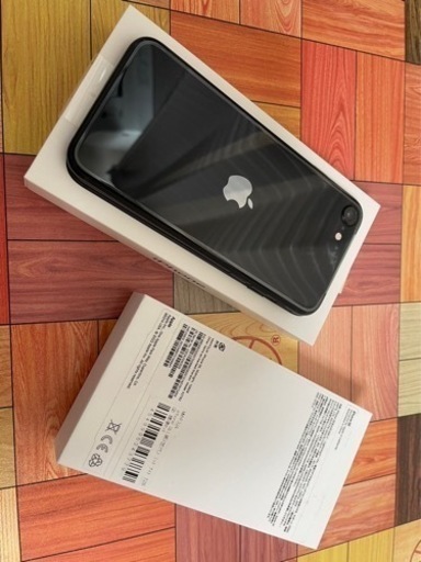 【新品】iPhoneSE 第3世代 128GB ①