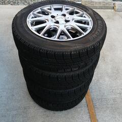スタッドレスタイヤ　175/65R15　ワンシーズンのみ使用