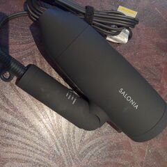 SALONIA ドライヤー　中古